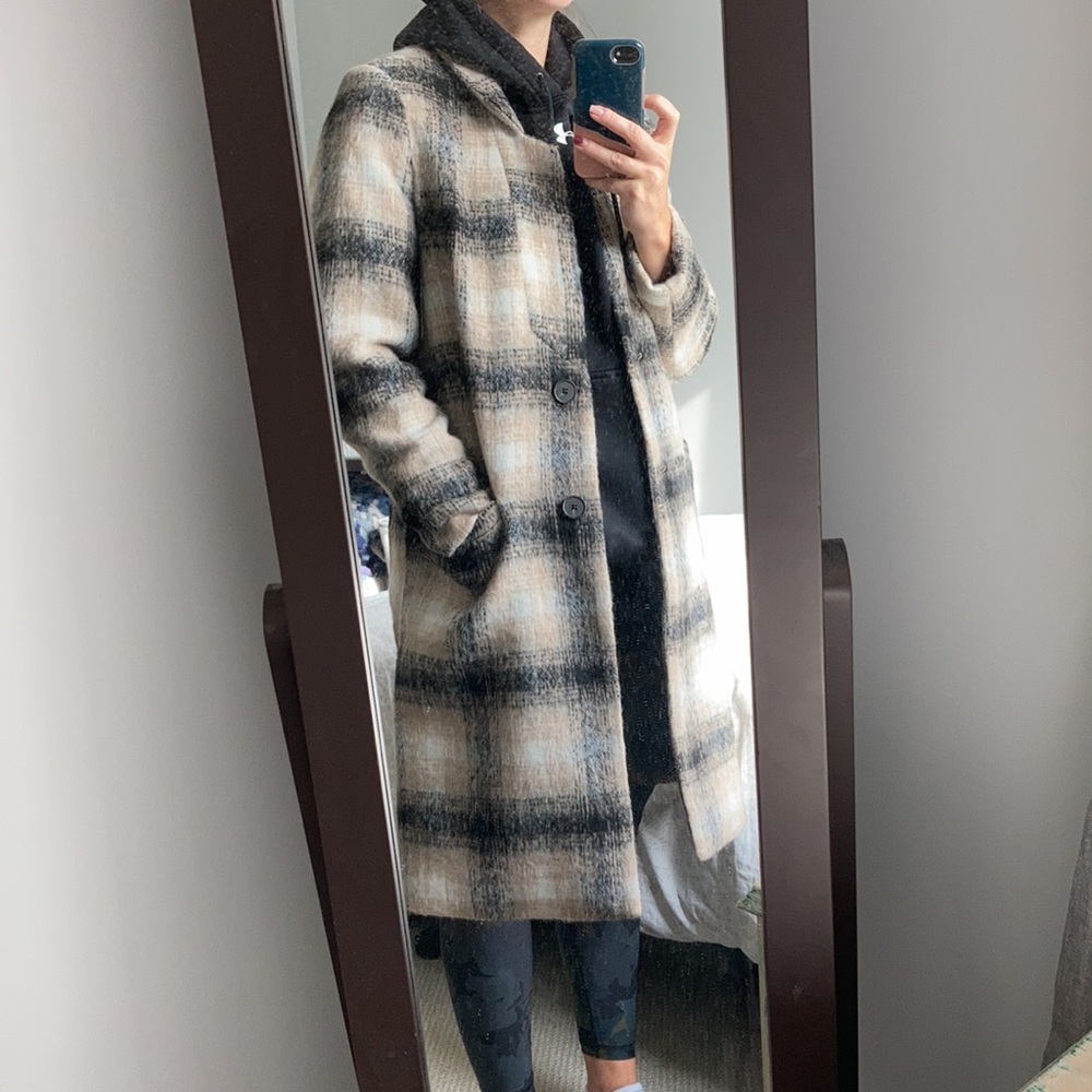 NWT Old Navy Oversized Plaid Coat - Picture 3 of 6